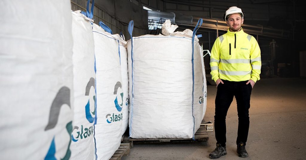 Glasopor.no: Elementene skal klaffe for en vellykket levering. Kontakt oss for optimale leveringsformer, veiledet av Kim Svingen, logistikkansvarlig.