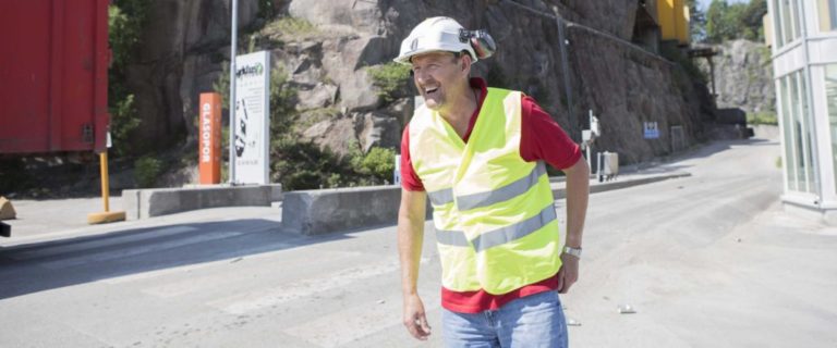Pionerer på gjenvinning planlegger nytt resirkuleringsanlegg som skal ta unna 45 tonn med glass- og metallemballasje i timen.