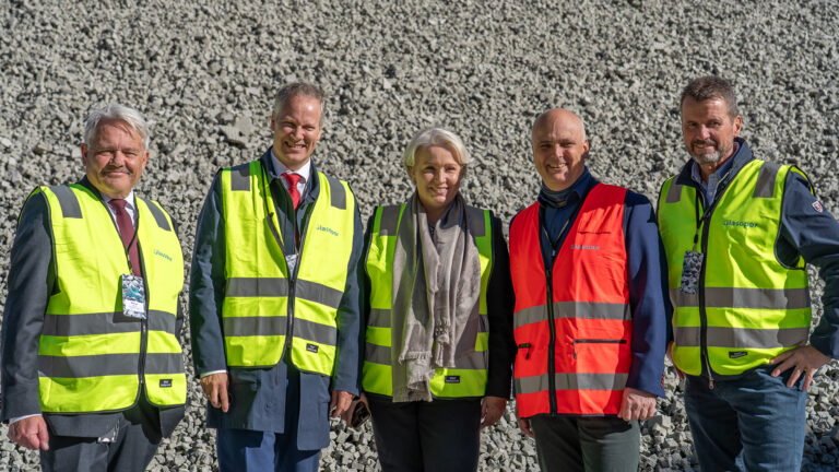 fabrikkåpning - gjester